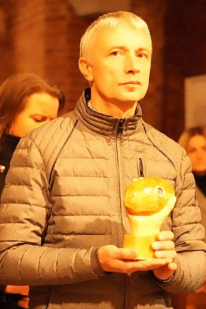 Noc Światła rozbłysła radością w kolegiacie-8350