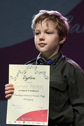 II Powiatowy Konkurs Piosenki Patriotycznej-8369