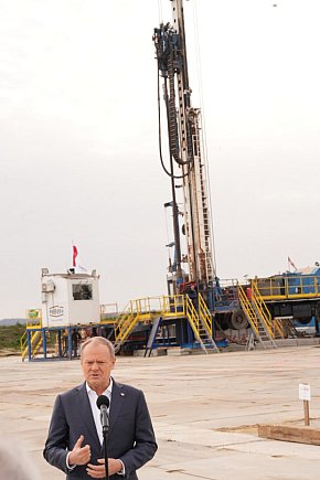 Donald Tusk na budowie szybu KGHM w Retkowie-8424