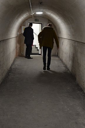 Wejście do podziemnego szpitala w Głogowie-8722