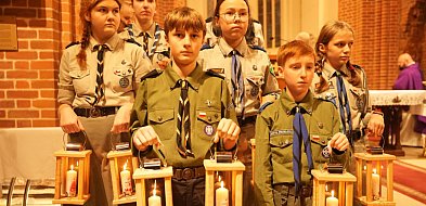 Betlejemskie Światło Pokoju płonie już w Głogowie [FOTO]-178428