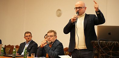 Inwestor chce wybudować Hub Energetyczny Radwanice. Spotkał się z ludźmi [FOTO]