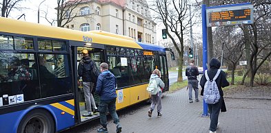 Mniej kursów autobusów w Głogowie. Już od poniedziałku