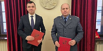 Więźniowie pomogą schronisku. Prezydent Głogowa podpisał umowę z Zakładem Karnym