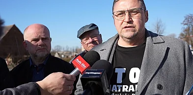 [WIDEO] Wojna o wiatraki pod Głogowem! Mieszkańcy oskarżają wójt o kłamstwo