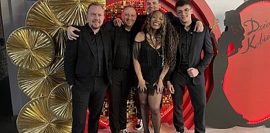 Gminny Dzień Kobiet w Jerzmanowej – muzyka, zabawa i wspólne świętowanie