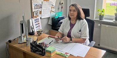 Szczęśliwi nie liczą lat. Głogowska fizjoterapeutka od pół wieku