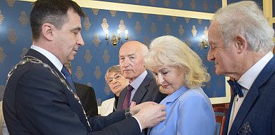 [FOTO] Ich miłość przetrwała dekady. Wyjątkowe pary uhonorowane w Głogowie
