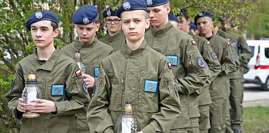 Prawda zakopana pod ziemią. Dziś w Głogowie oddali hołd ofiarom Katynia [FOTO]