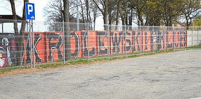 Stadion Chrobrego z nowym parkingiem dla przyjezdnych
