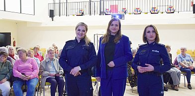 [FOTO] Udają policję, ZUS i wnuczka. W Głogowie seniorzy poznają metody oszustów