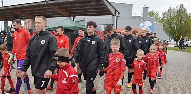 [FOTO] Międzynarodowy mecz w Grębocicach. Sport połączył Polskę i Mołdawię