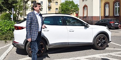 [WIDEO] Cupra z głogowskiego starostwa nie zniknęła. Starosta dementuje plotki
