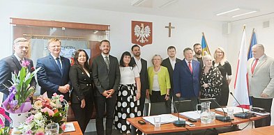 Rada gminy Głogów jednogłośnie udzieliła wójtowi wotum zaufania i absolutorium
