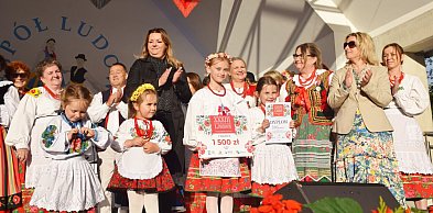 [FOTO] Sukces zespołu Dawidenka. Na scenie tańczyły nawet roczne dzieci