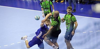 Świetny mecz Chrobrego, faworyt na kolanach [FOTO]-175131