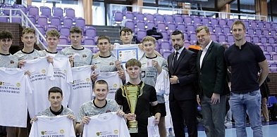 Ten turniej to tradycja w całym powiecie! Uczniowie z nagrodami [FOTO]-178632