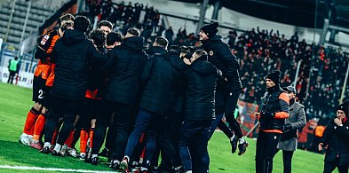 Miedź na deskach! Derbowa wojna zakończona