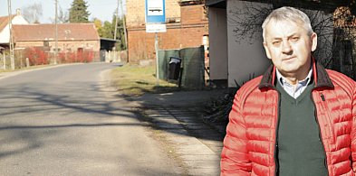 [WIDEO] Niebezpieczna powiatowa droga. Auta pędzą, dzieci uciekają