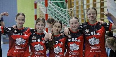 Siatkarski najazd na Głogów! Setki młodych zawodniczek walczyło o marzenia