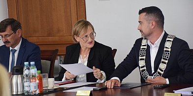 Powiat głogowski kontra wykonawca ścieżek. Dlaczego po czterech latach idą do sądu