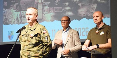 [FOTO] Wieża, schrony, rejs i poligon. Tak rozpoczęły się wakacje w Głogowie