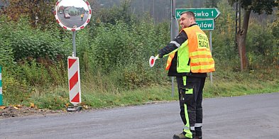 Ostatnie prace wykonają nocą-175356