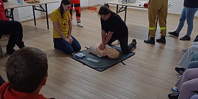 Szkolenie z obsługi deflibrylatora w Chociemysli-175997