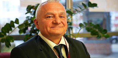 Doktor Andrzej Sadowski z Głogowa z Honorową Odznaką "Zasłużony dla KGHM"-176804