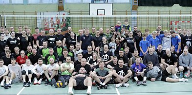 Grają w siatkówkę i pomagają. To wszystko dla Michałka [FOTO]-177588