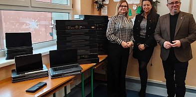 Nowy sprzęt dla uczniów z Gmina Pęcław-178590