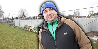 Wiosną na nowej trybunie-179143