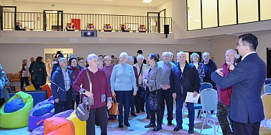 Głogowscy seniorzy zachwyceni Jubilatem [WIDEO]-179197