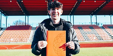 Kolejny wychowanek akademii Chrobrego Głogów z kontraktem