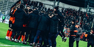 Miedź na deskach! Derbowa wojna zakończona