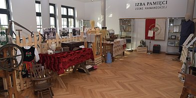 Tłumy na otwarciu Roszarni. Nowe centrum usług społeczn