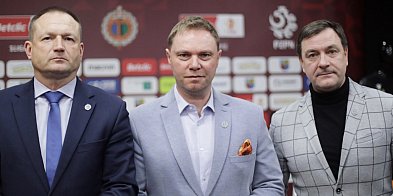 [WIDEO] Trener, który odmienił Chrobrego, zostaje na dłużej!