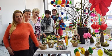 Ale jaja, haftowane! W bibliotece w Głogowie czeka niespodzianka
