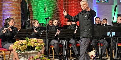 Muzyka oszalała polskością. Niezwykły koncert w głogowskiej kolegiacie [FOTO]