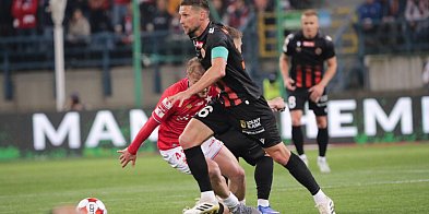 [FOTO/WIDEO] Wisła w meczu z Chrobrym postawiła ostatni krok do Ekstraklasy