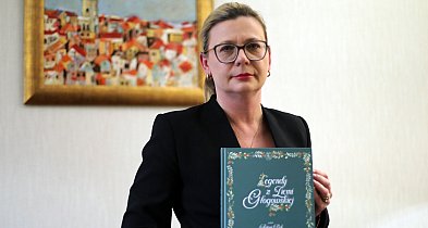 Legendę "Karzeł księżnej Mechtyldy" czyta Małgorzata Waga, prezes banku-177696