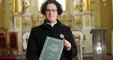 Legendę "Wojsław Złota Pięść" czyta ksiądz Andrzej Pytlik-177678