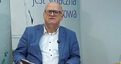 Legendę "Zemsta wodnika" czyta Wojciech Borecki, prezes PWiK w Głogowie