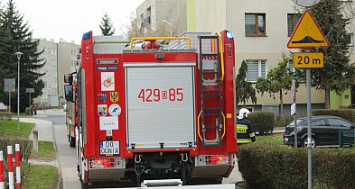 Alarm na Jagiellońskiej. Strażacy pędzili do pożaru balkonu