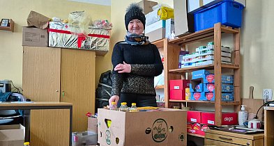 Kolejki po świąteczne paczki w kościele. Majdańska: Ubogich nie ubywa