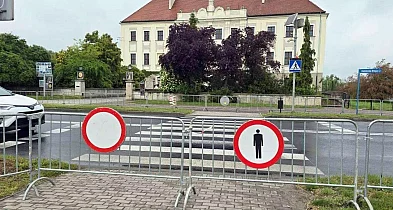 Przejście przy zamku w Głogowie ponownie zamknięte