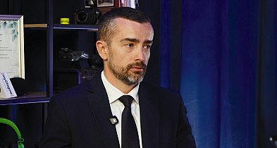 [WIDEO] Starosta Michał Wnuk: Ten krawat nie zrobi ze mnie sztywnego samorządowca