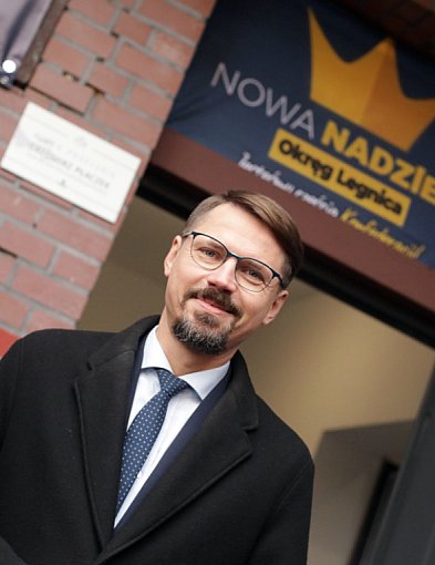 Biura poselskie rosną szybciej niż ronda. Poseł z Konfederacji ze Śląska-177315