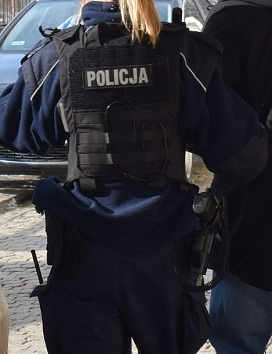 Obłęd w oczach i nóż w ręku. Tak terroryzował mieszkańców Głogowa