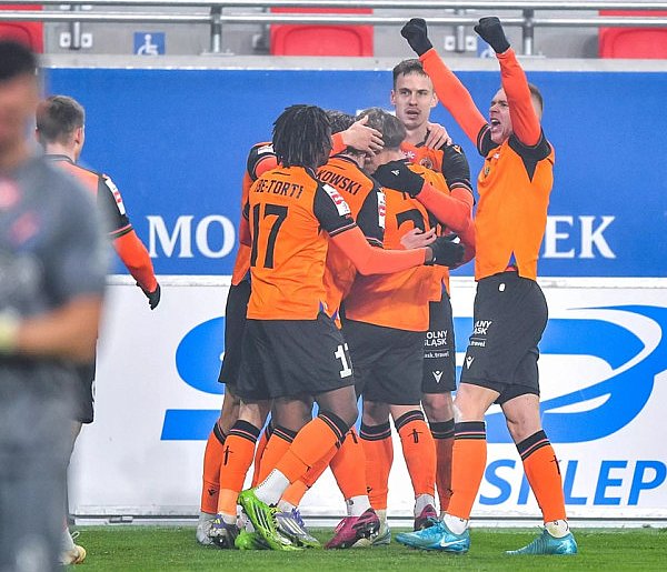 Chrobry odpalił w Opolu! I maszeruje po podium - 177606